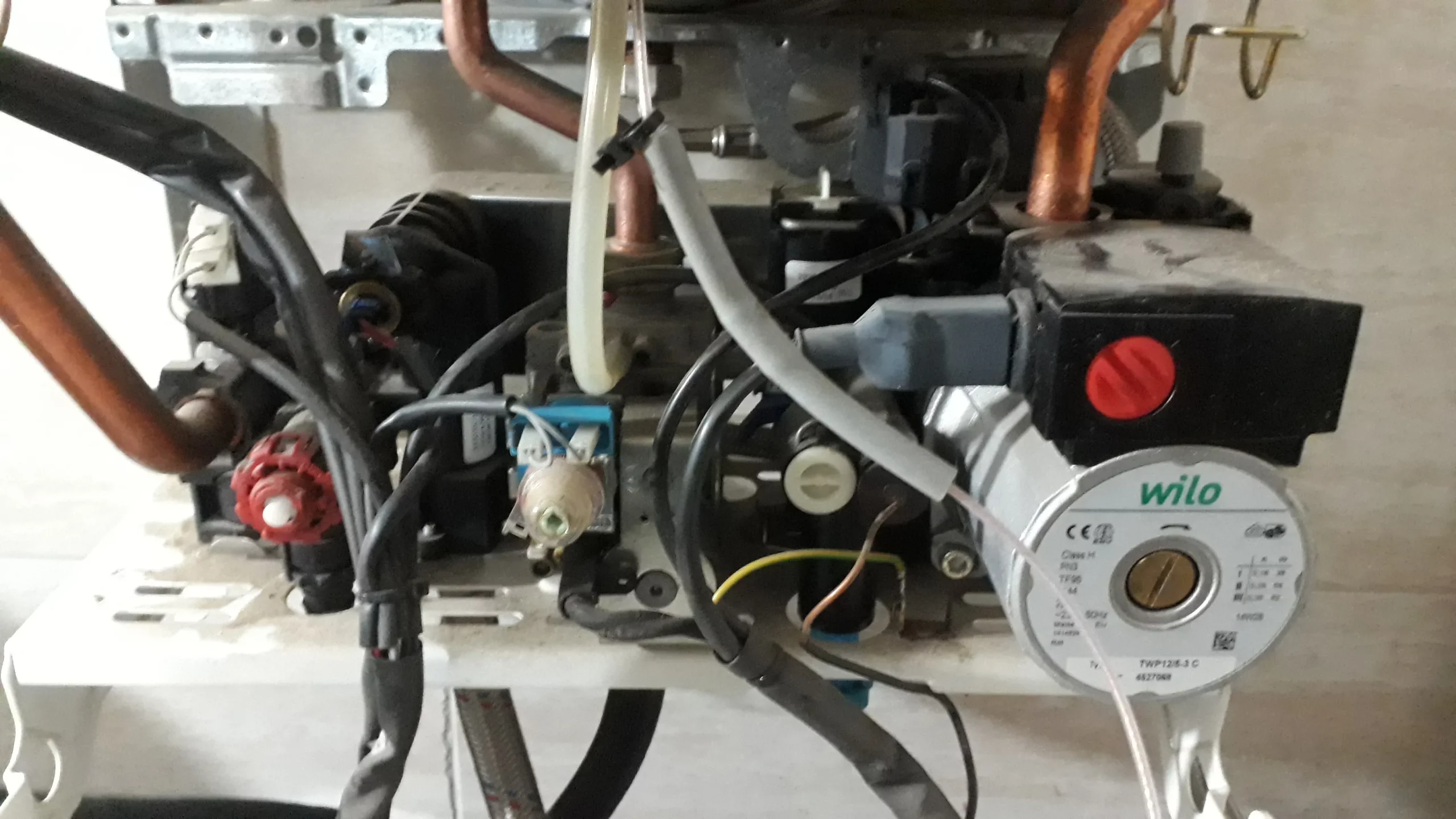 تعمیر پکیج در باغستان