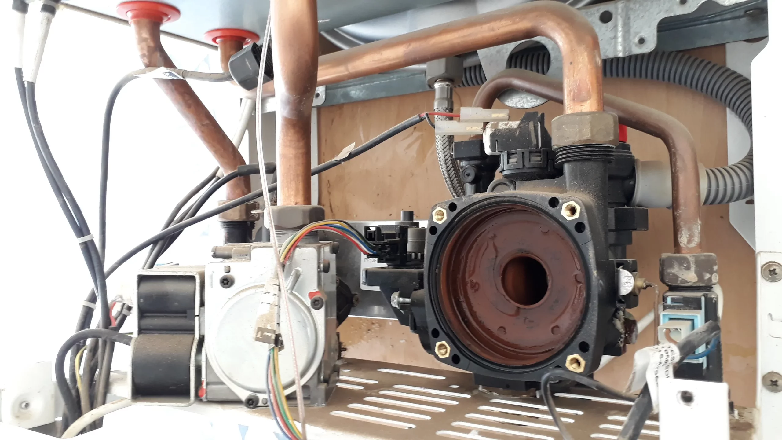 تعمیر پکیج در باغستان